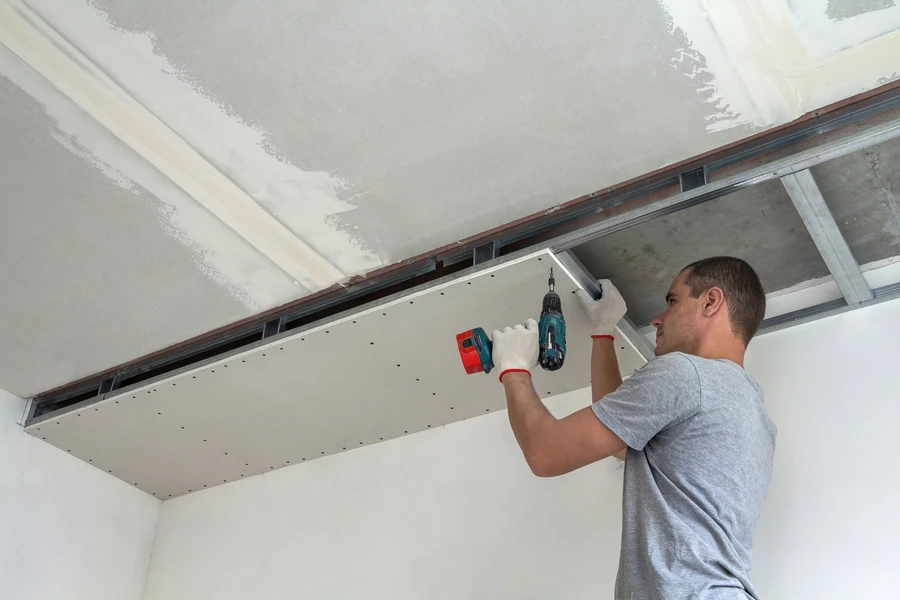 Key Steps For Seamless Drywall Crack Repair in Conover, NC